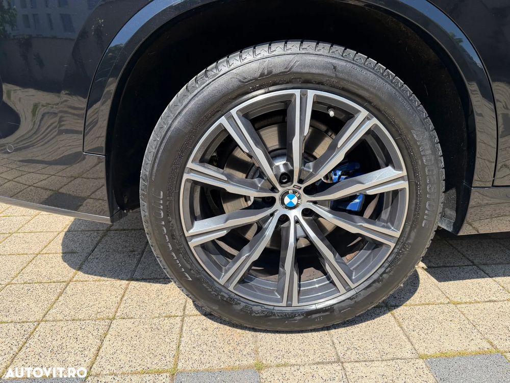 BMW X5 xDrive40i - 23