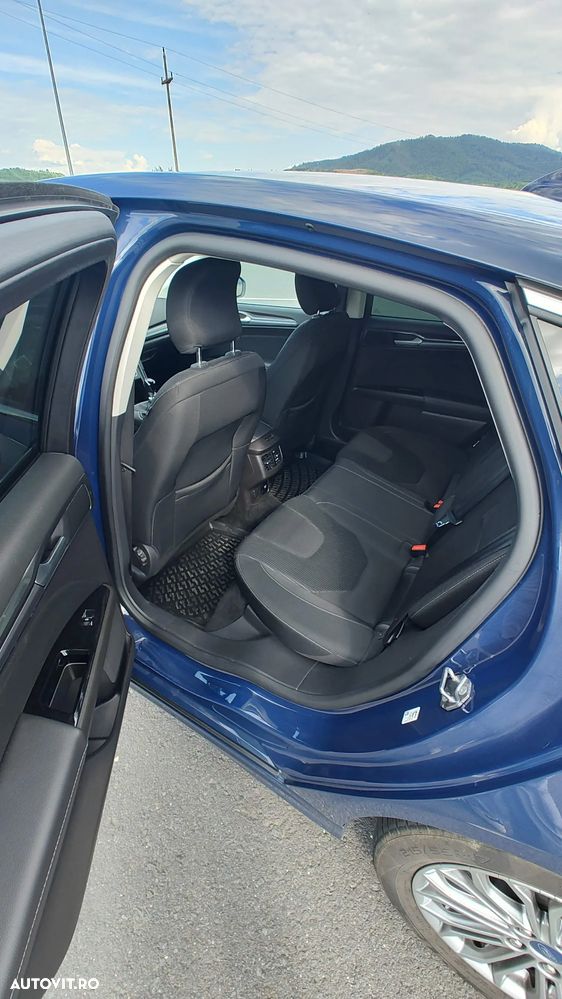 Ford Mondeo 2.0 TDCi Titanium - 28