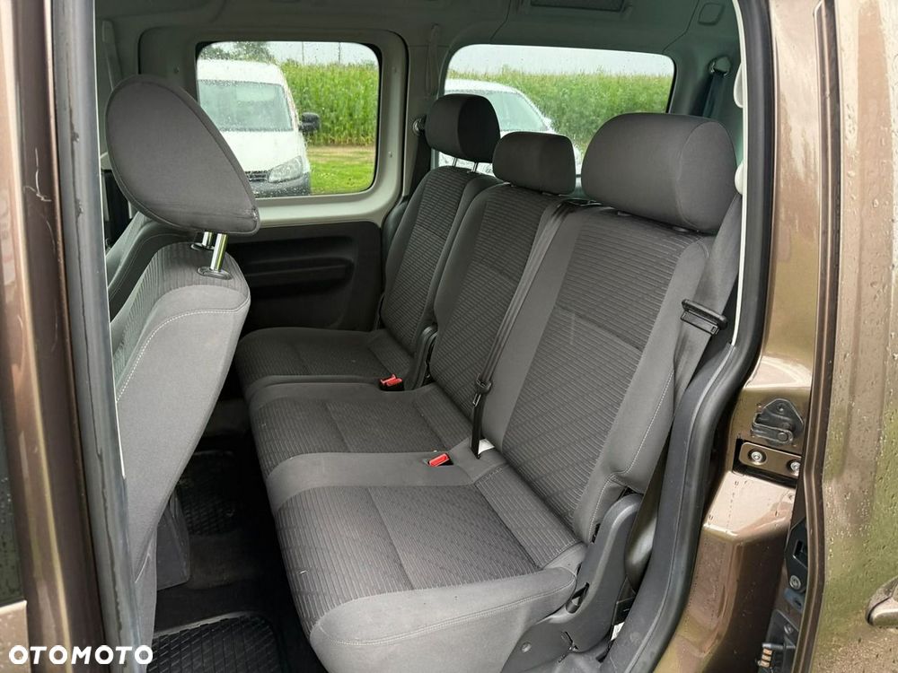 Volkswagen Caddy - 10