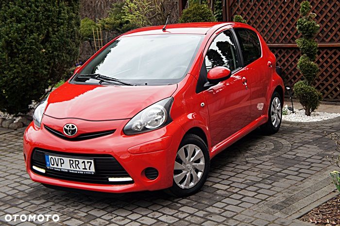 Toyota Aygo CoolRed - 10