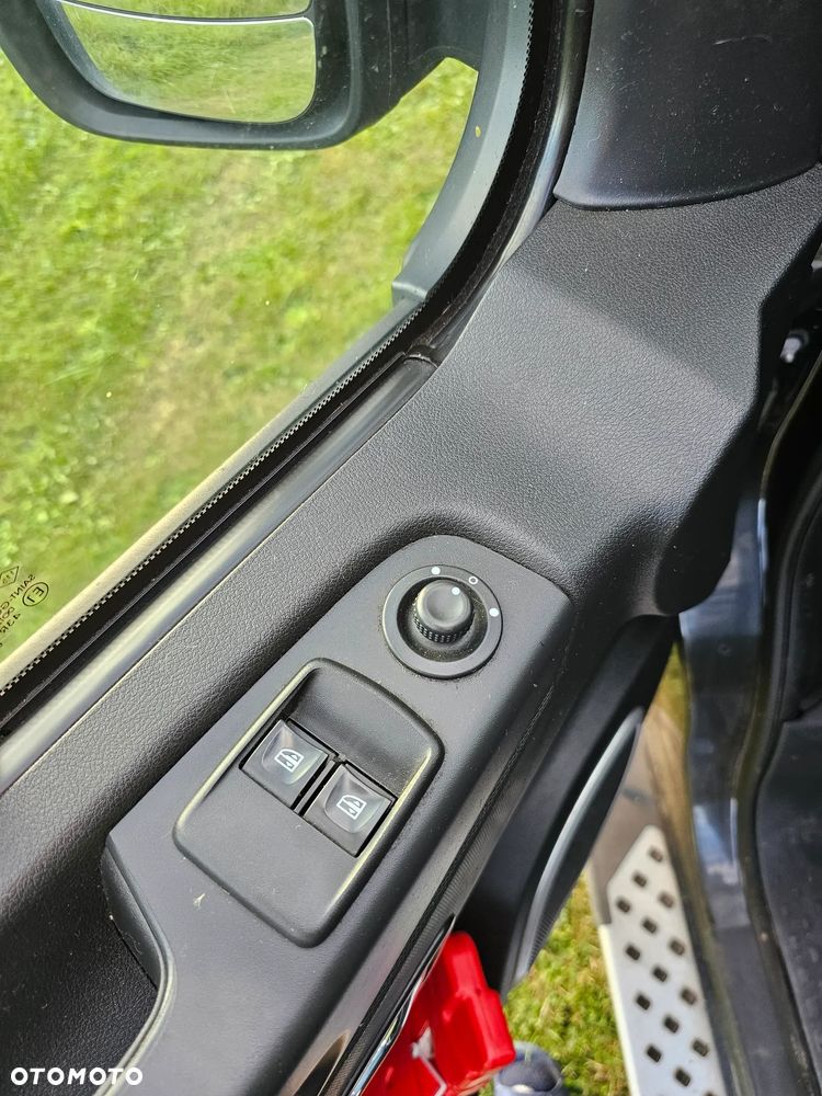 Opel Vivaro - 6