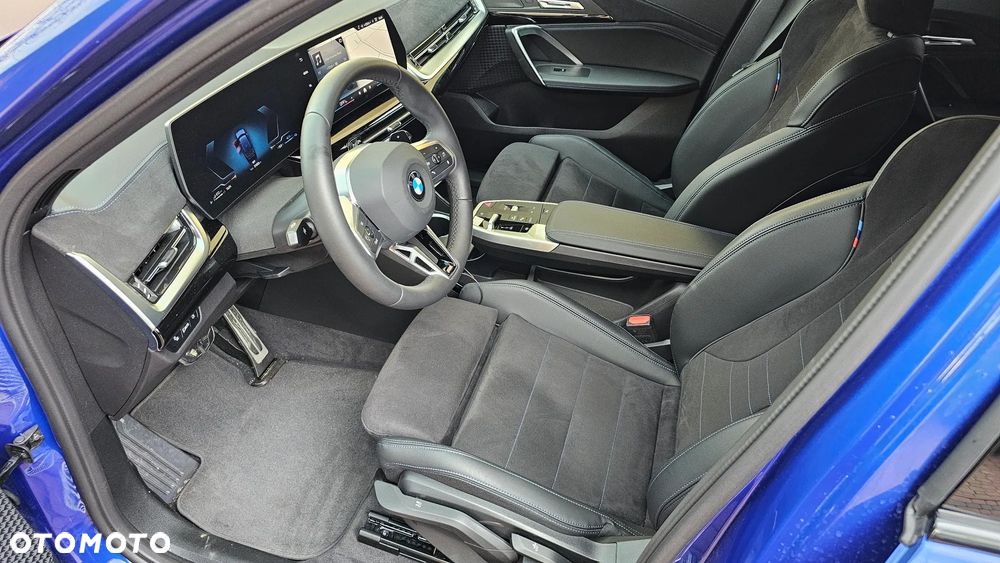 BMW X1 xDrive25e M Sport Edition - 7