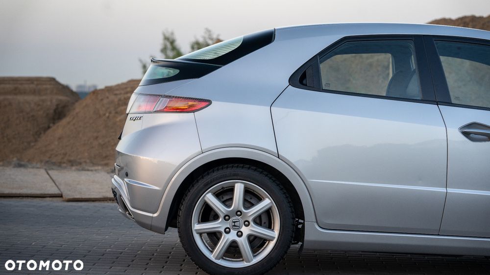 Honda Civic 2.2i-CTDi Sport - 8
