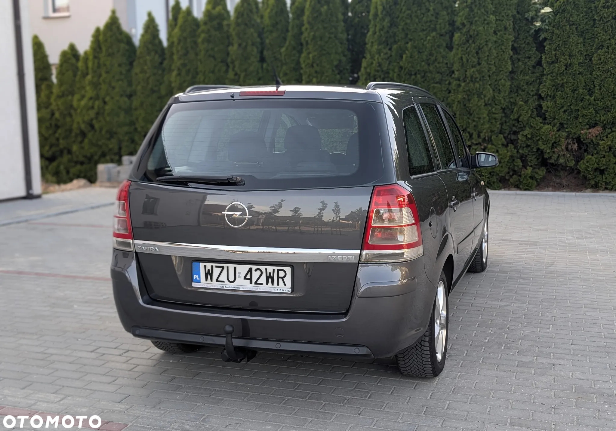Opel Zafira 1.7 CDTI Cosmo - 3