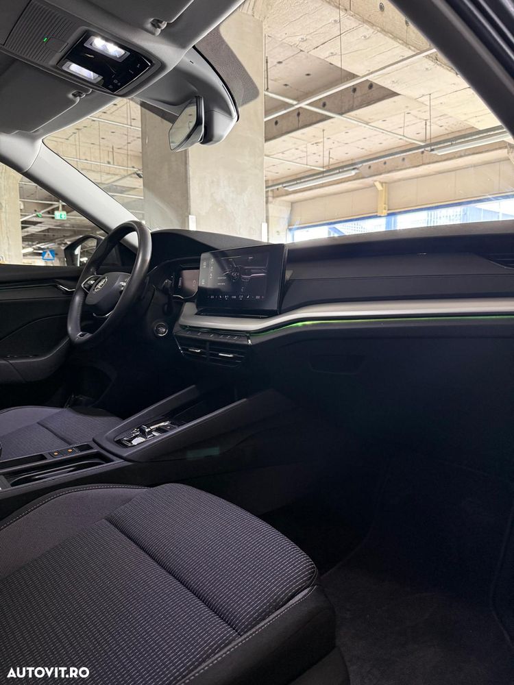 Skoda Octavia 2.0 TDI DSG Ambition - 14