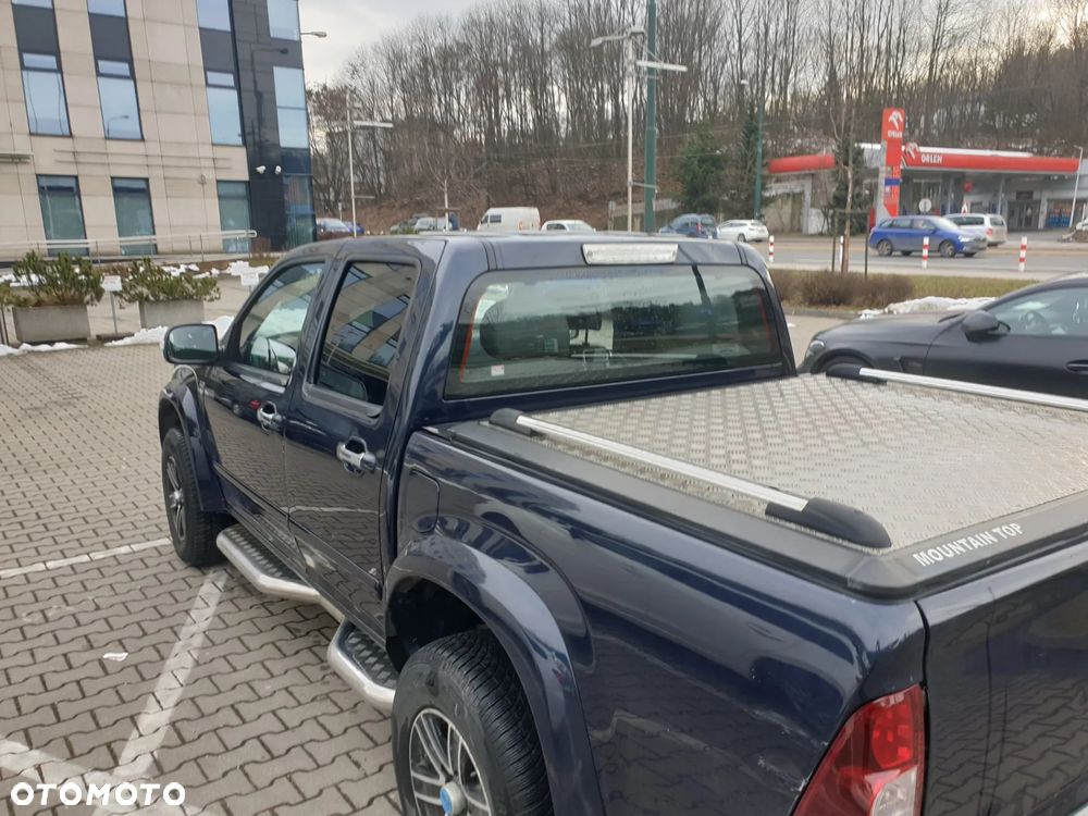 Isuzu D-Max 3.0d DC Custom - 5