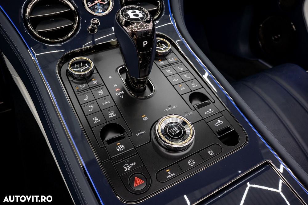Bentley Continental GTC Speed - 35