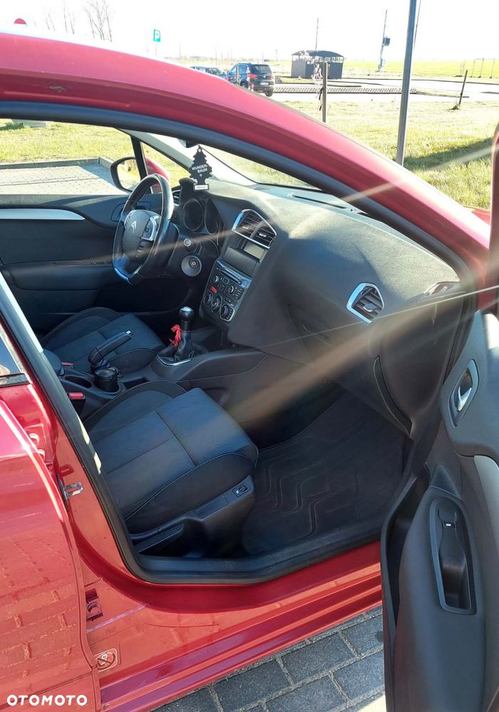 Citroën C4 1.6 HDi Seduction - 11