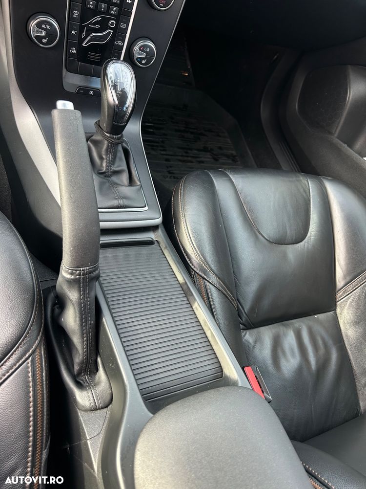 Volvo V40 D2 Geartronic Ocean Race - 13