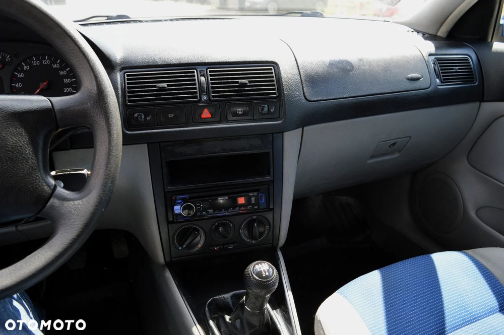 Volkswagen Golf 1.4 Comfortline - 15