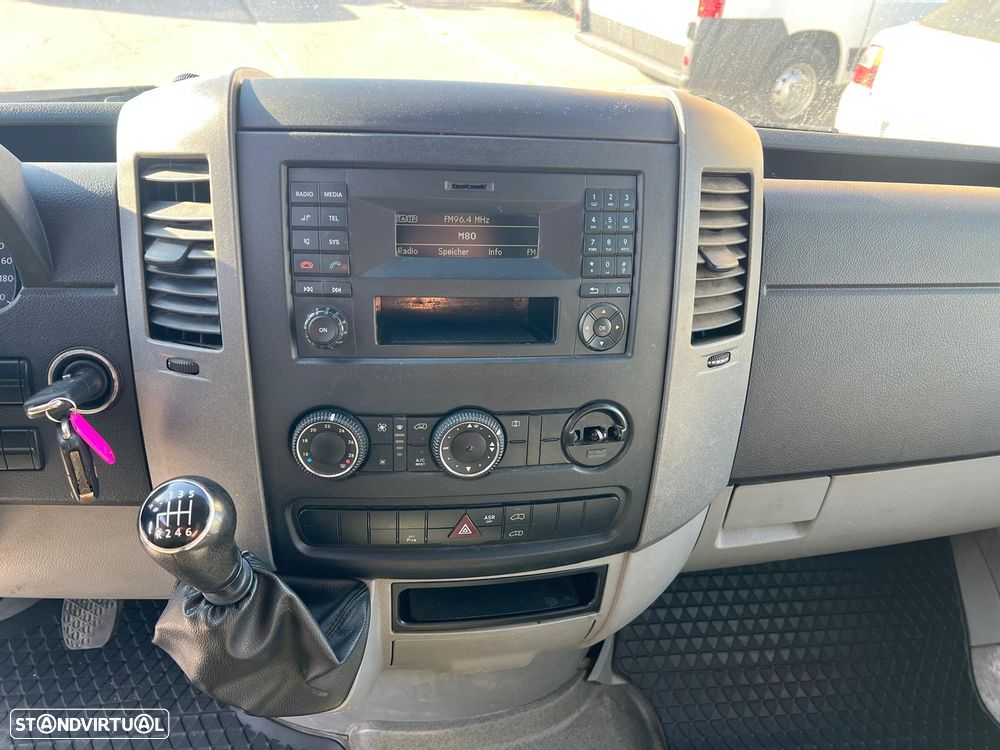 VW Crafter L4H3 - 2.0 TDI - 19