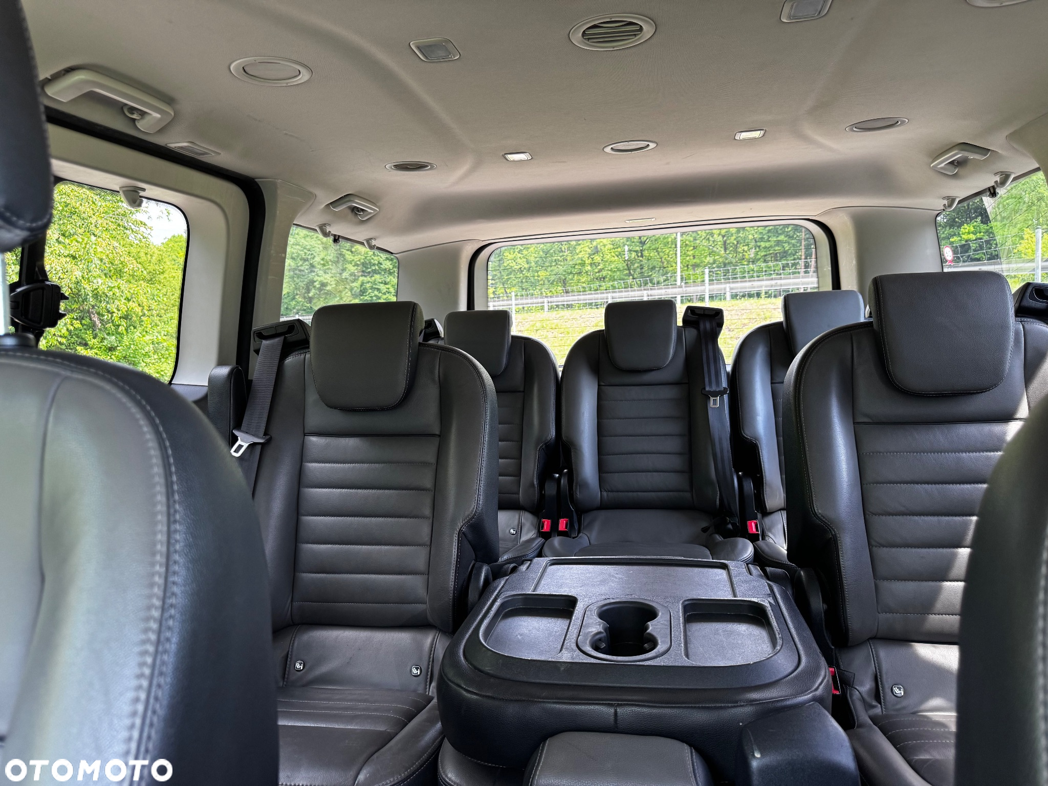 Ford Tourneo Custom 2.0 EcoBlue L1 Titanium - 10