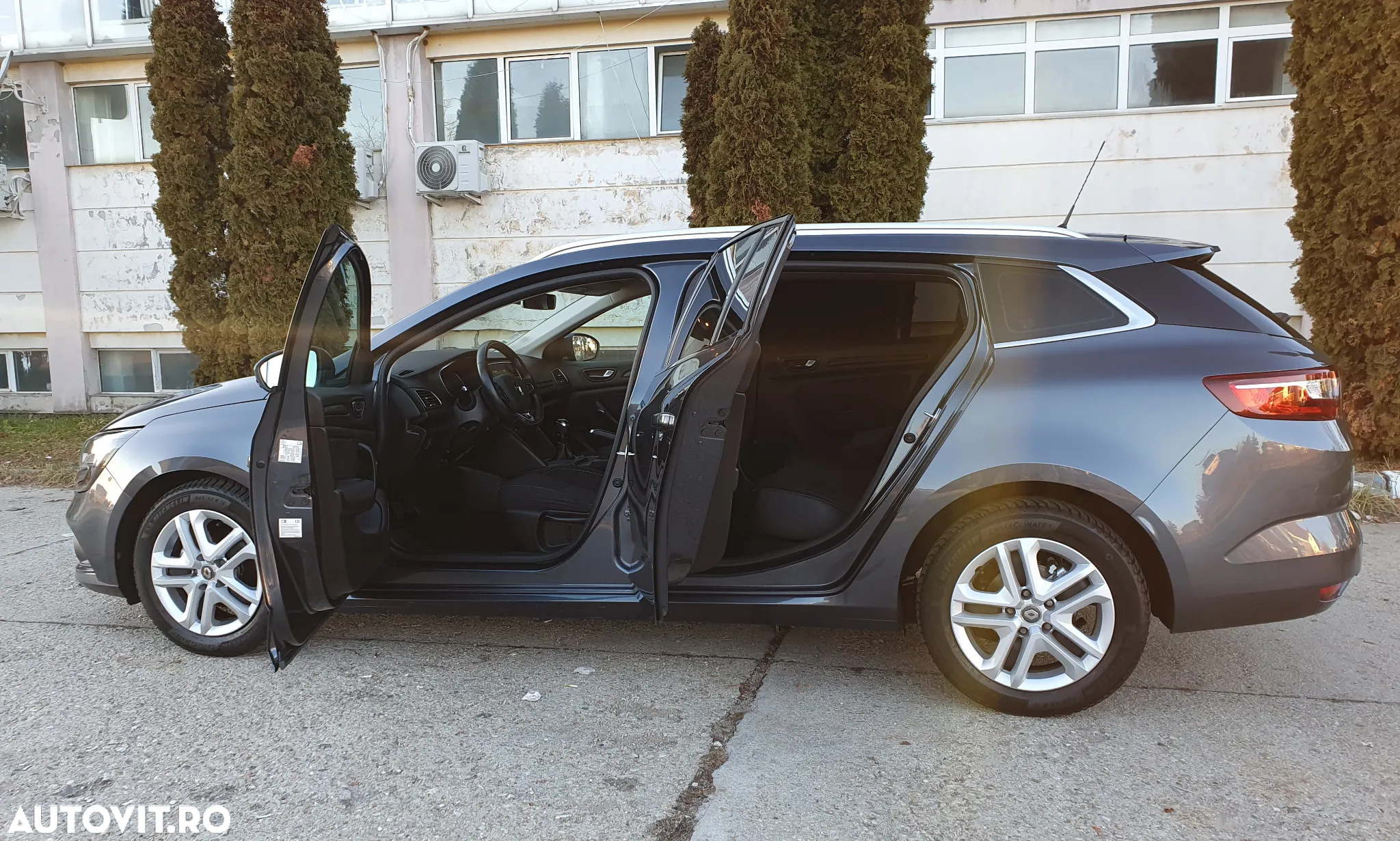Renault Megane Estate Blue dCI Intens - 17