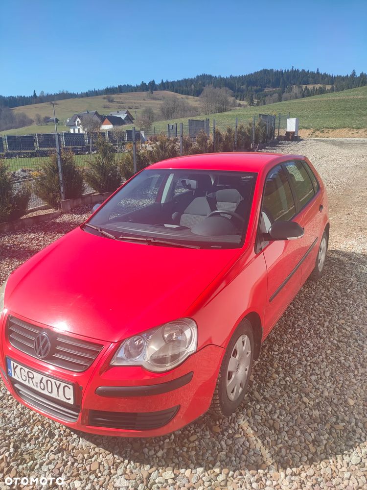Volkswagen Polo 1.4 16V Comfortline - 1