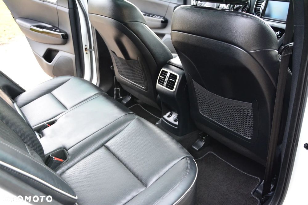 Kia Sportage 1.6 T-GDI AWD GT Line - 14