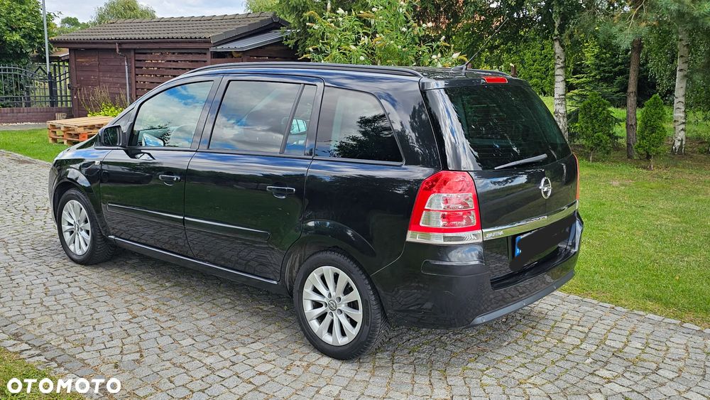 Opel Zafira 1.8 Active - 3