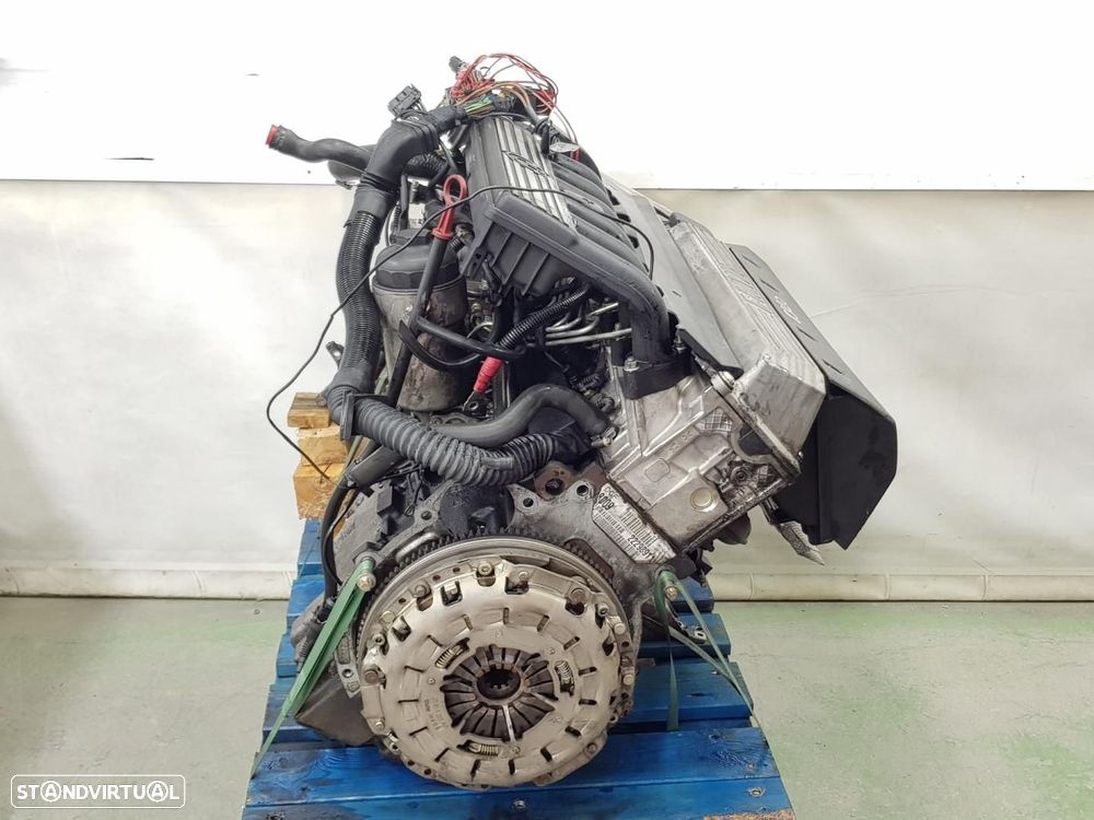 MOTOR COMPLETO BMW SERIE 5 BERLINA E39 REF. 256T1 - 1