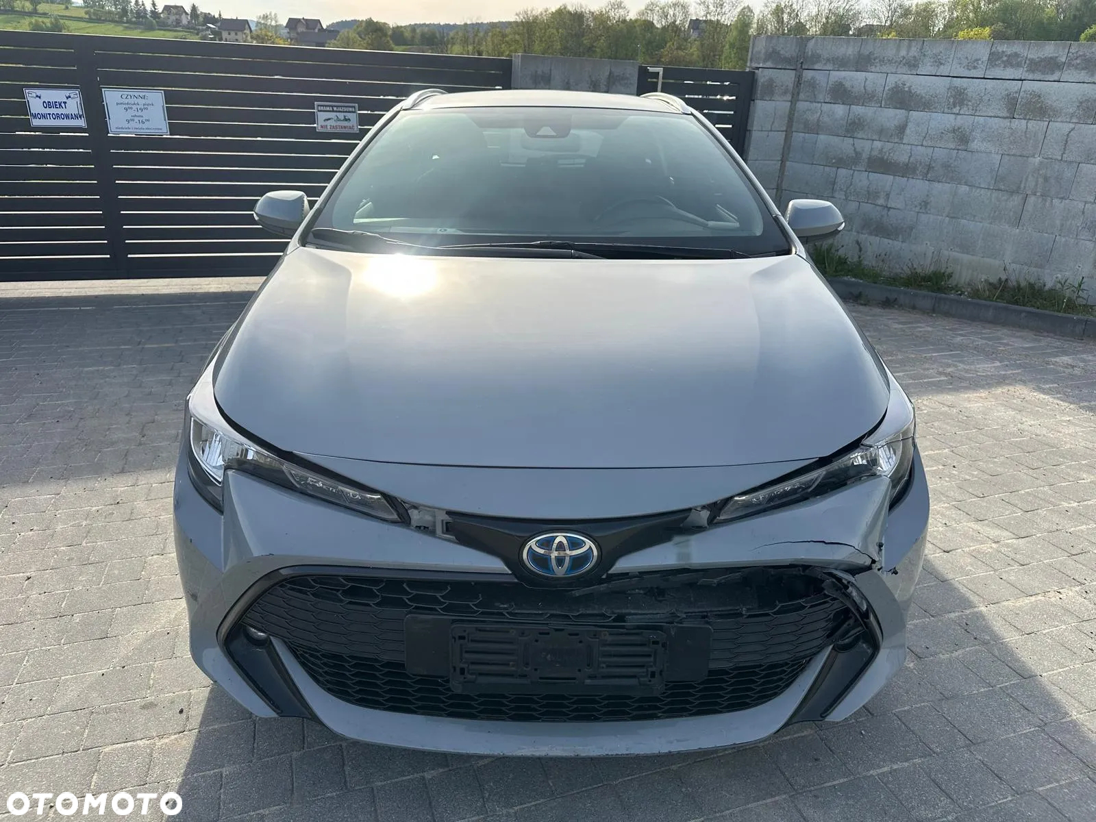 Toyota Corolla 1.8 Hybrid - 2
