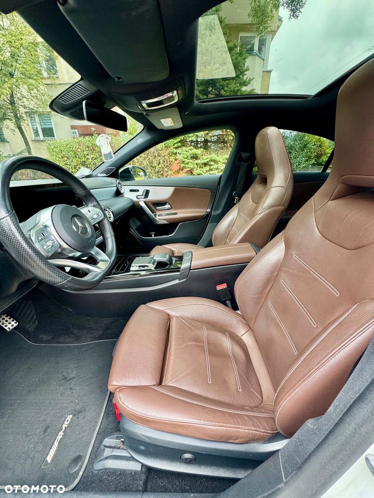 Mercedes-Benz CLA 180 d AMG Line 7G-DCT - 15