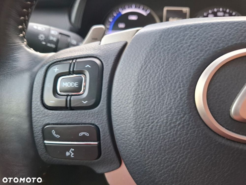 Lexus NX 300h Comfort AWD - 34