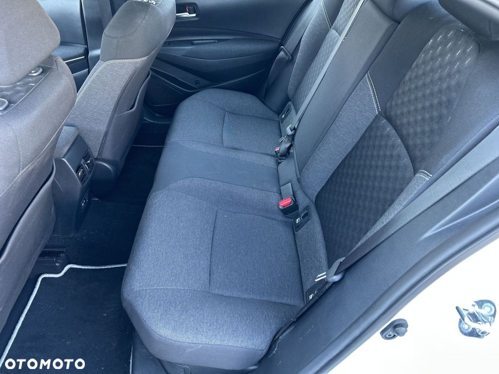 Toyota Corolla 1.8 Hybrid Comfort - 16