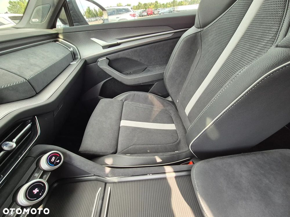 Skoda Kodiaq 2.0 TSI 4x4 Sportline DSG - 10