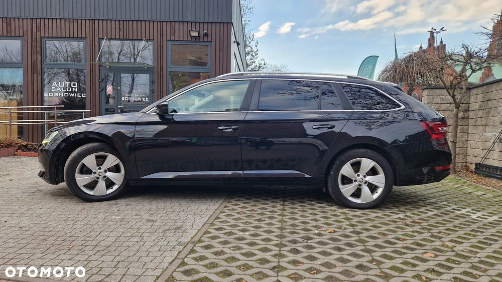 Skoda Superb 1.6 TDI GreenLine - 22