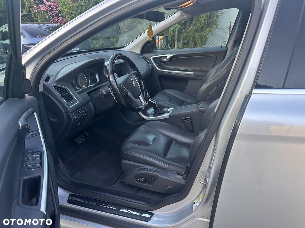 Volvo XC 60 T6 AWD Summum - 23