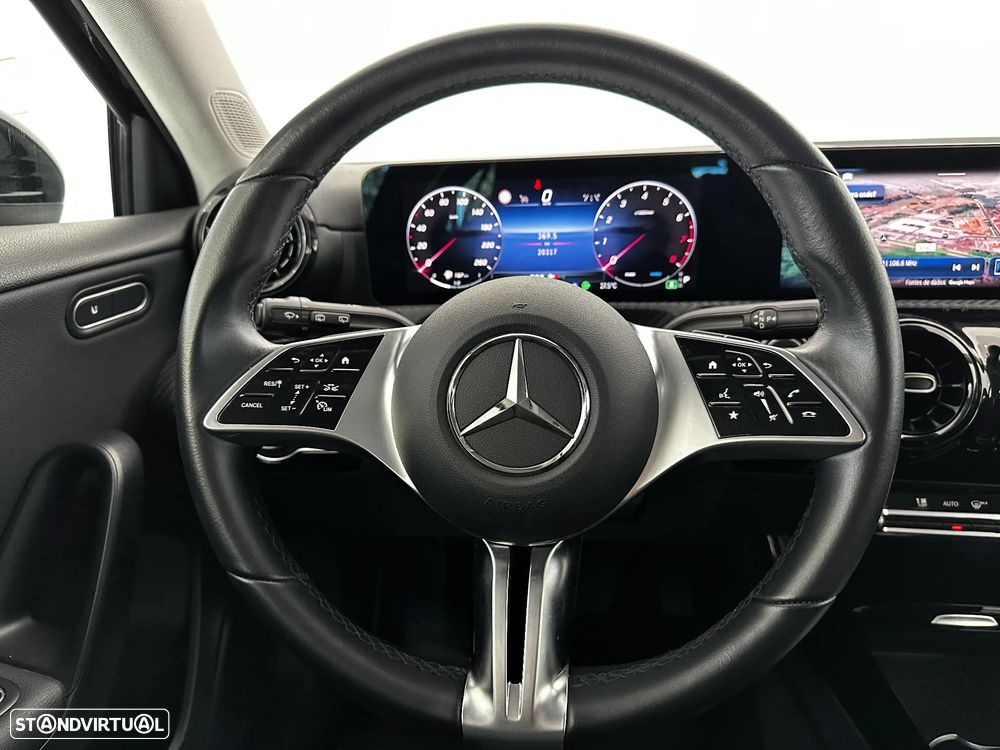 Mercedes-Benz A 200 Standard - 9