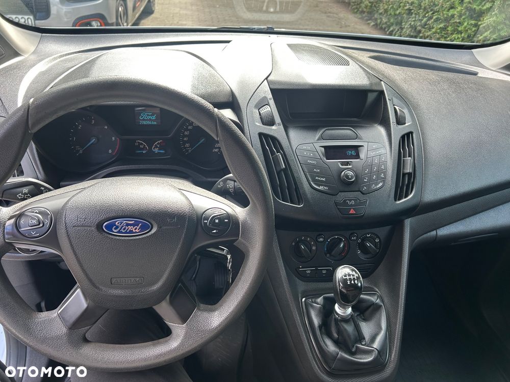 Ford Transit Connect - 9