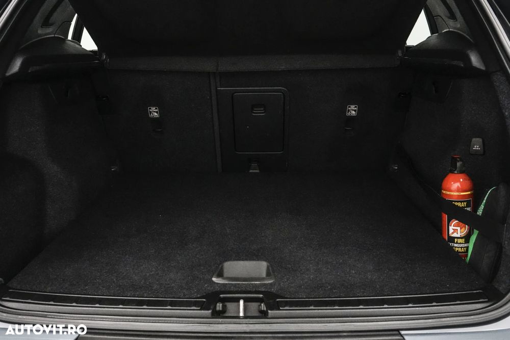 Volvo XC 40 Recharge T5 Twin Engine AT7 Inscription Expression - 24