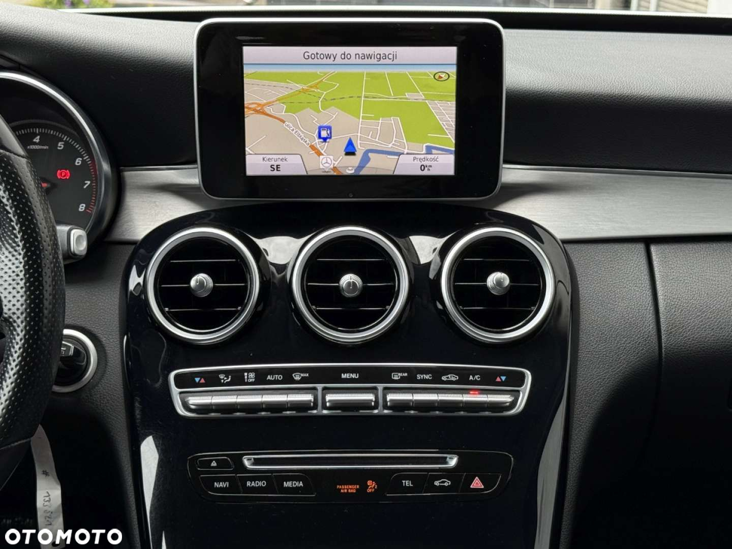 Mercedes-Benz Klasa C 180 T 7G-TRONIC Avantgarde - 27
