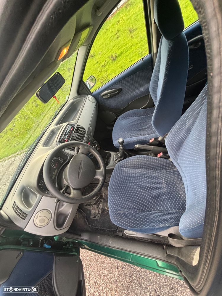 Fiat Punto 1.2 16V 80 Emotion - 13