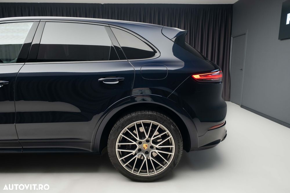 Porsche Cayenne E-Hybrid Tiptronic S Platinum Edition - 12