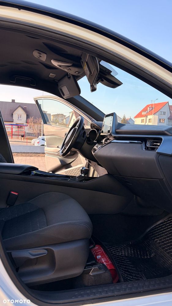 Toyota C-HR - 7