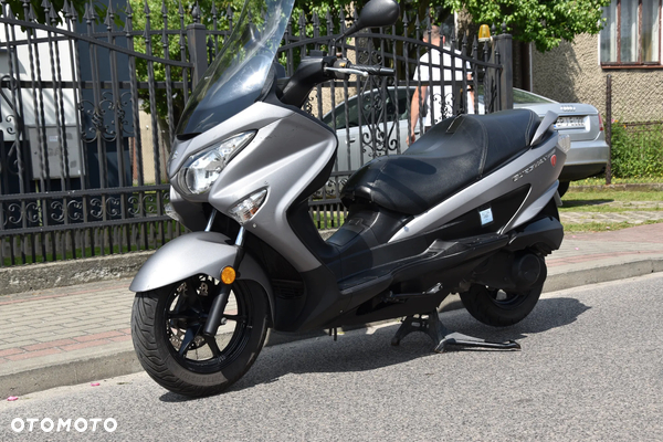 Suzuki Burgman