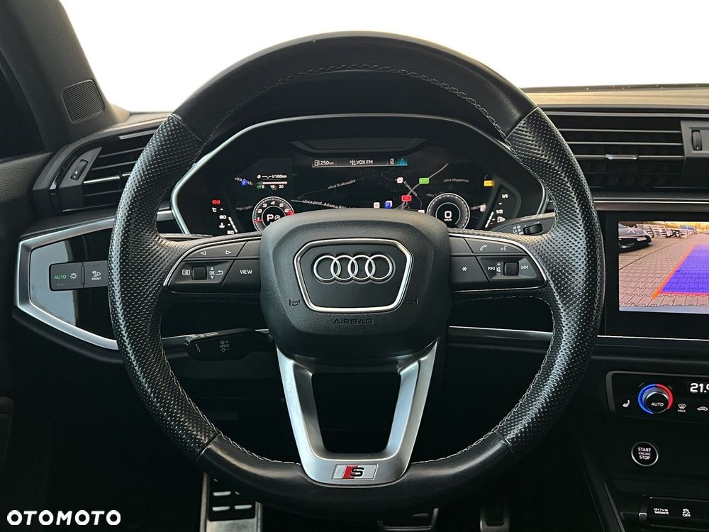 Audi Q3 Sportback 40 TFSI Quattro S-Line S tronic - 20