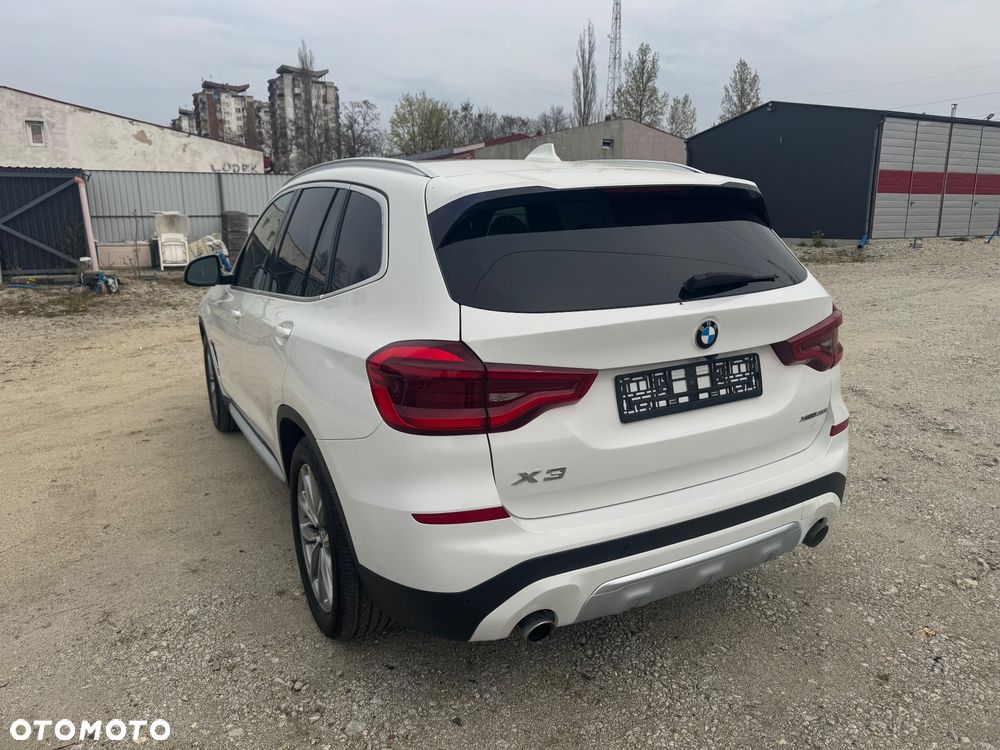 BMW X3 xDrive30i xLine - 5