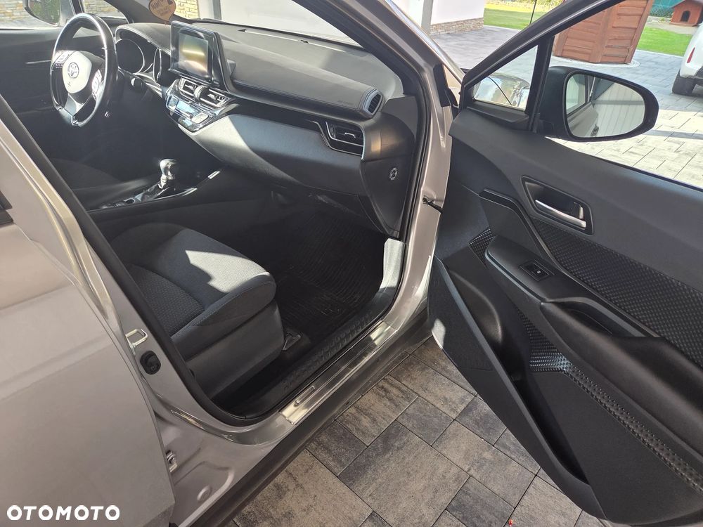 Toyota C-HR 1.8 Hybrid Premium - 10