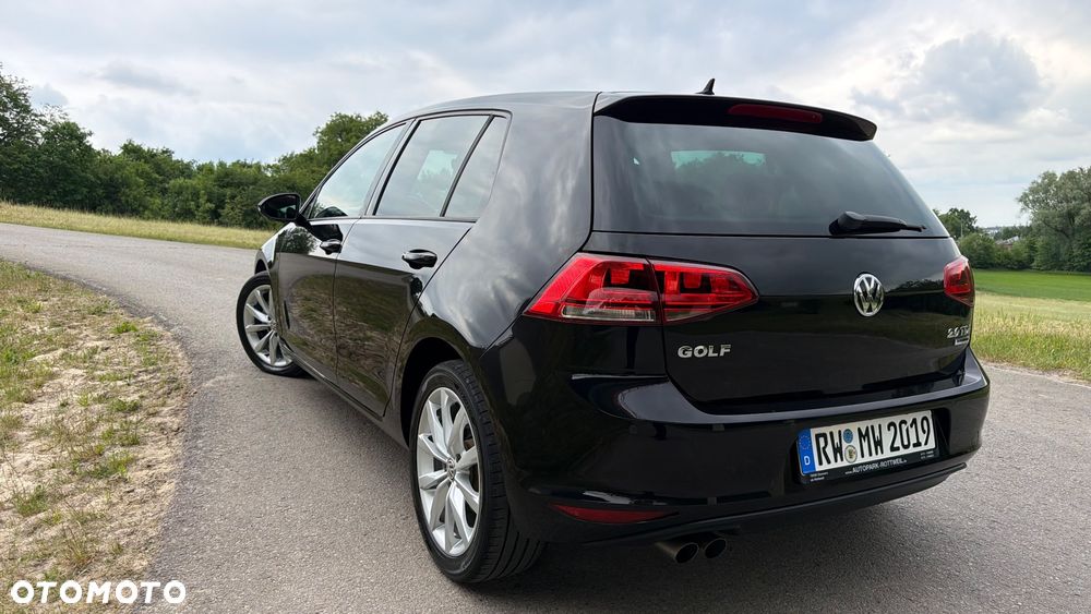 Volkswagen Golf 2.0 TDI SCR Highline - 9