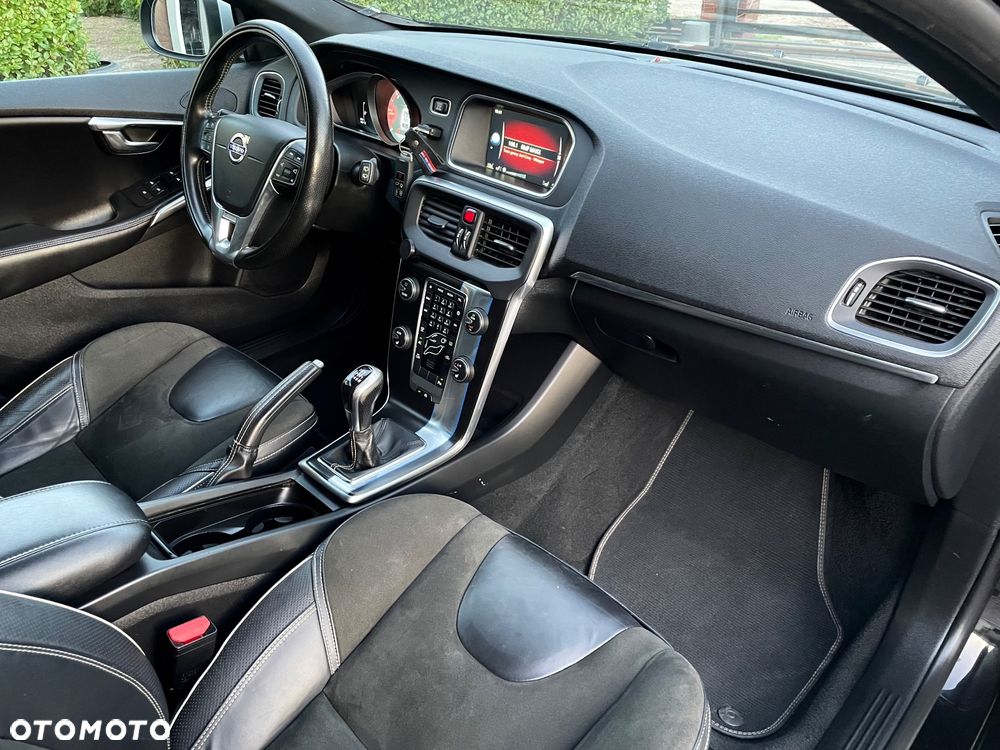 Volvo V40 D2 RDesign - 17