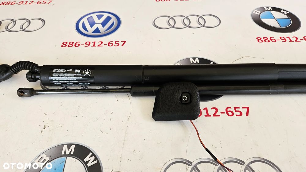 JEEP GRAND CHEROKEE WK2 LIFT Siłownik elektryczny klapy bagażnika Teleskop 68231347AB przycisk otwierania klapy bagażnika Włącznik elektrycznej klapy - 3