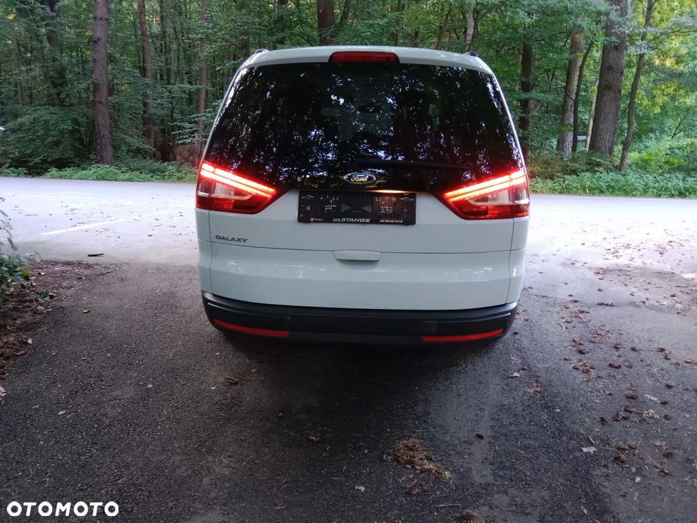 Ford Galaxy - 3