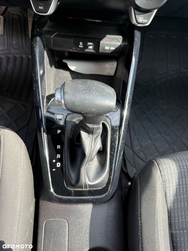 Kia Stonic 1.0 T-GDI 120 DCT OPF Edition 7 - 23