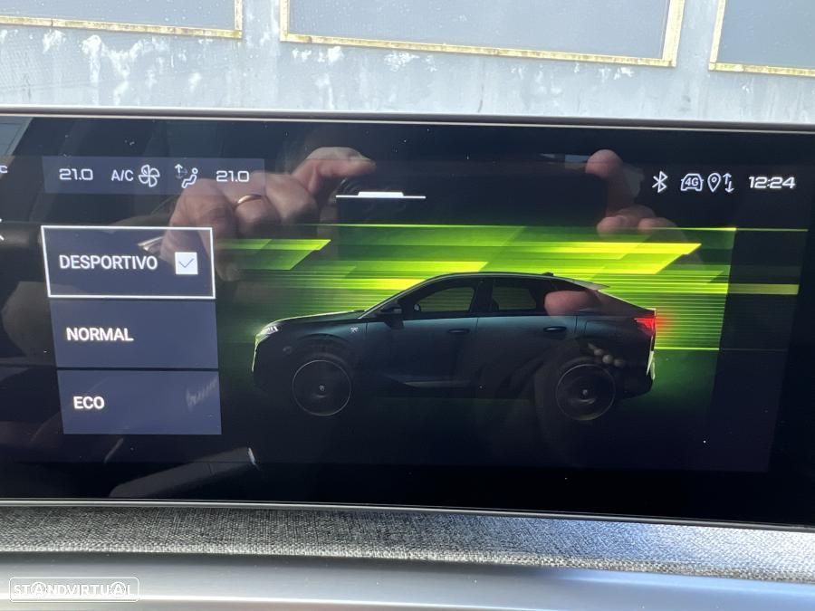 Peugeot E-3008 73 kWh GT - 44