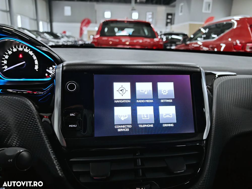 Peugeot 2008 PureTech 110 GPF Stop&Start EAT6 Allure - 21