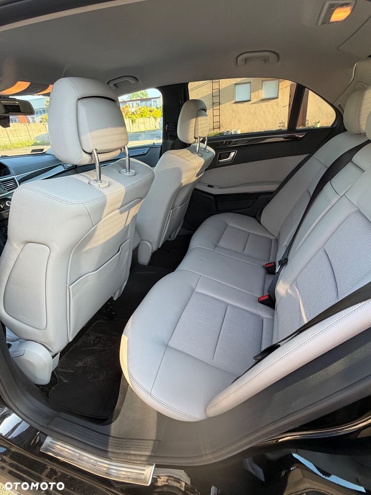 Mercedes-Benz Klasa E 220 BlueTEC 4-Matic Avantgarde - 7