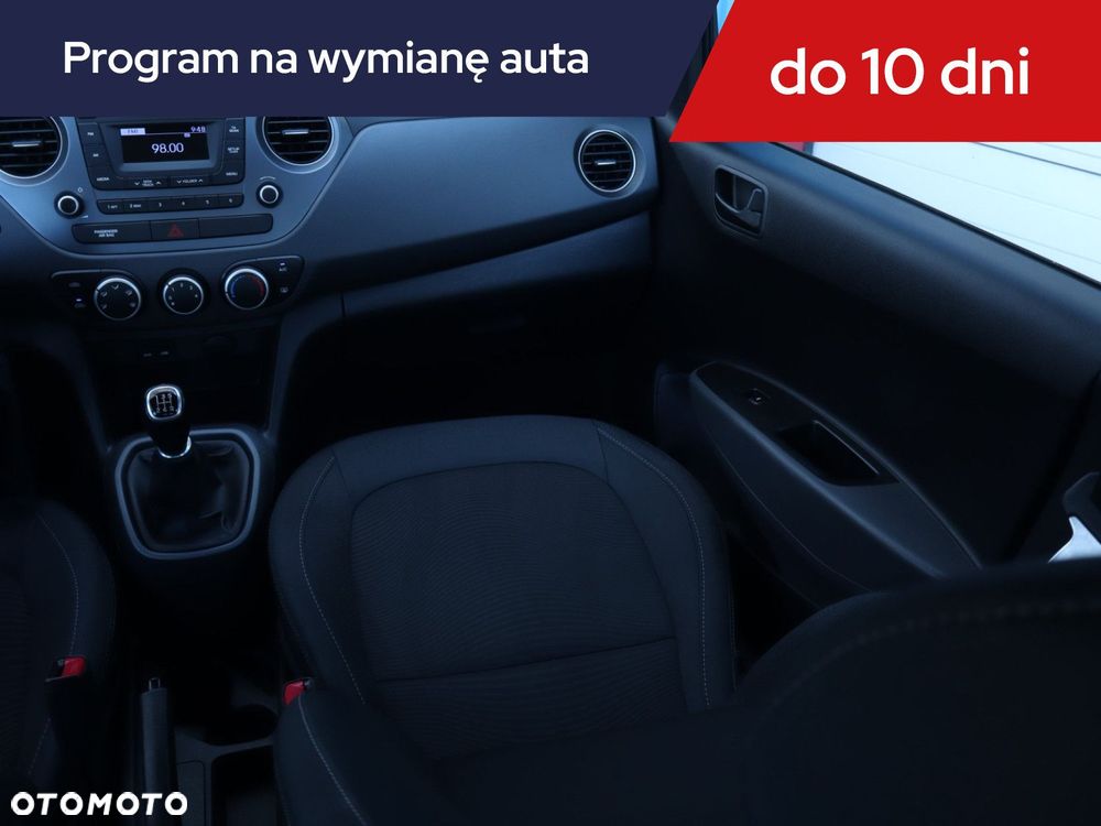Hyundai i10 - 10