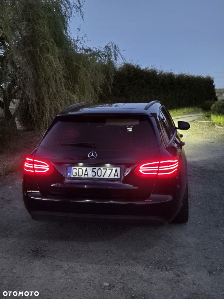 Mercedes-Benz Klasa C 200 d 7G-TRONIC Exclusive - 20