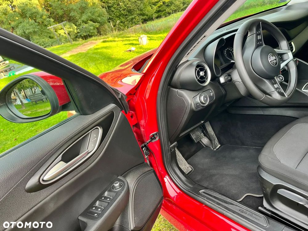 Alfa Romeo Giulia - 3